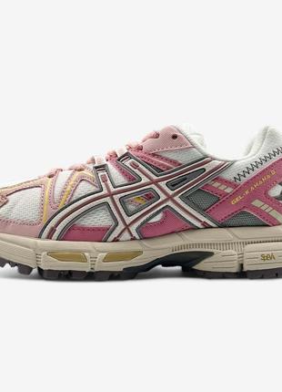asics 1011B034 and Sean Wotherspoon