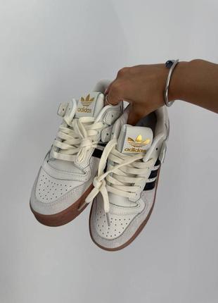 Кроссовки adidas forum light beige / black / gum premium