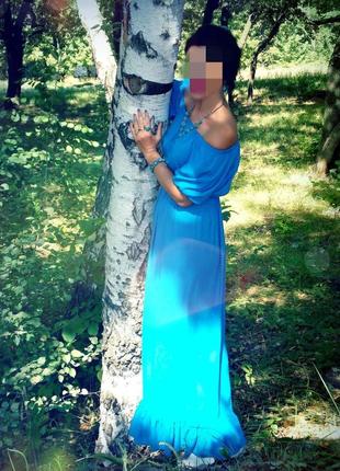 Красивое длинное платье