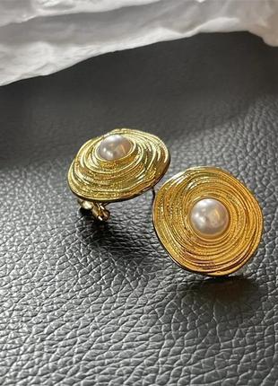 Шикарні і романтичні сережки з перлинами в стилі боттега венета✨