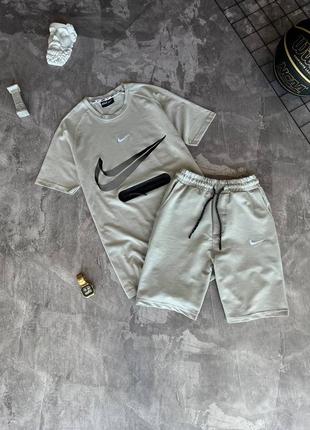 Летний мужской спортивный костюм футболка и шорты nike