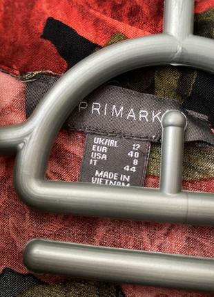 Віскозна сукня від primark. неймовірно красива сукня з трояндами. гудзики до талії. тканина як у сорочки, дуже добре прасується.йде без пояса.6 фото