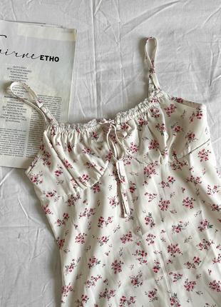 Платье от бренда shein