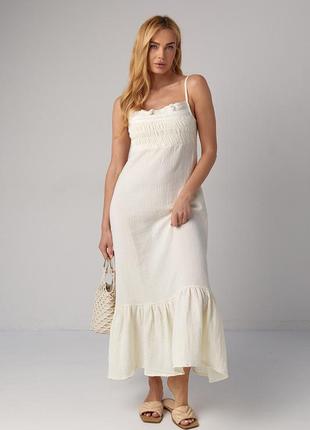 Муслиновый сарафан миди с оборкой и кружевом