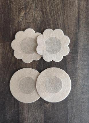 Наліпки х/б на груди для прозорих і облігаючих речей