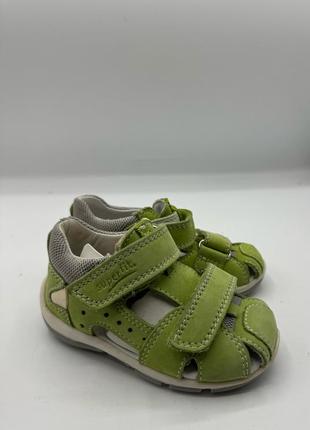 Оригінальні дитячі сандалі superfit