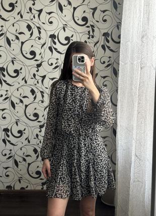 Zara m s xs платье мини цветочный принт