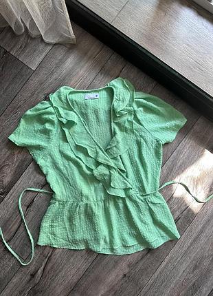 Женская блузка
