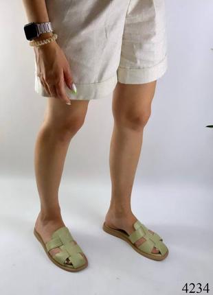 Щльопанці шкіряні, оливкові