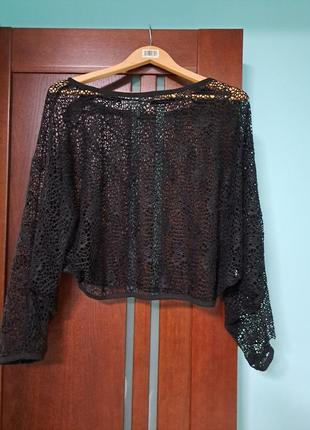 Кружевная короткая накидка oversize с длинным рукавом