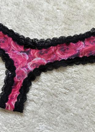 Трусики стрінги принт ажурні2 фото