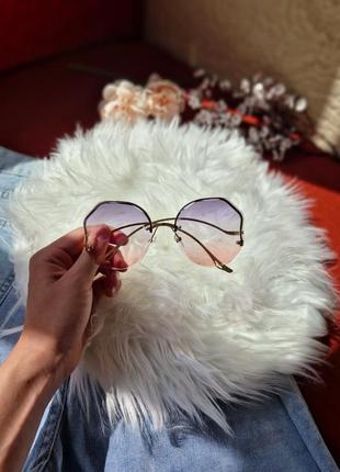 Трендовые очки с градиентом🛍️