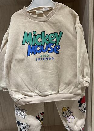Костюм h&m с микки и друзьями