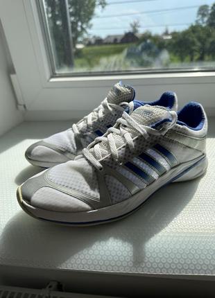 Кроссовки adidas