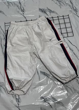 nike pre montreal sneaker light grey paint ideas