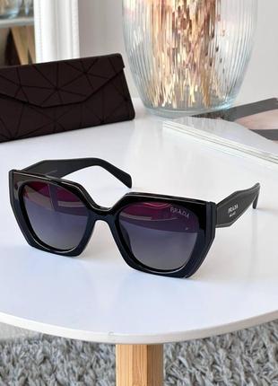 Сонцезахисні окуляри жіночі prada  polarized захист uv400