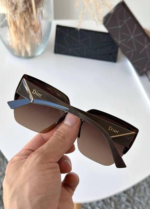 Сонцезахисні окуляри жіночі кішечки dior  захист uv400