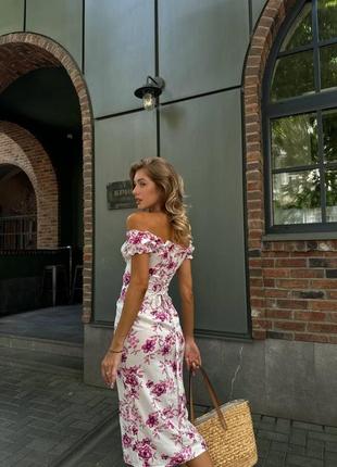 Сукня міді на гудзиках з відкритими плечима по фігурі плаття спинка на зав'язках з розрізами з імітацією корсета з квітковим принтом літня5 фото