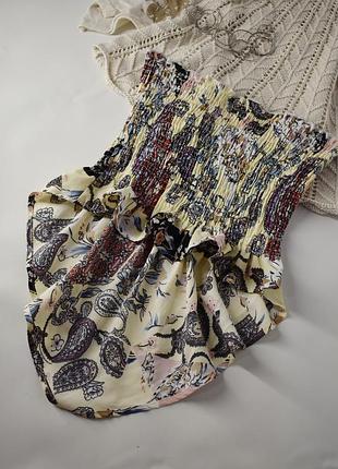 Асиметричний топ бандо в принт shein