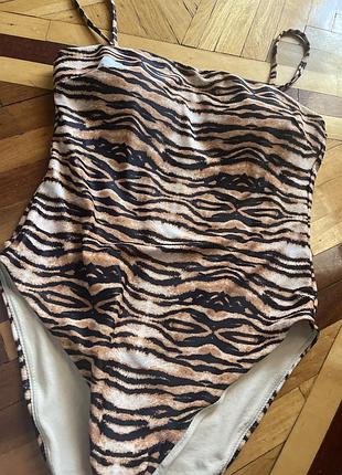 Слитный купальник тигровый принт