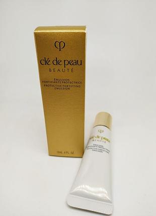 Защитная укрепляющая эмульсия cle de peau emulsion fortifiante protectrice