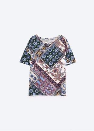Zara футболка в принт oversize