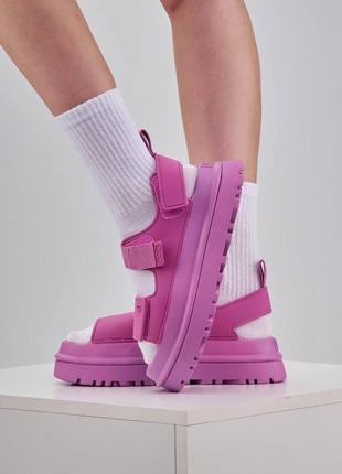 Женские босоножки ugg fuchsia