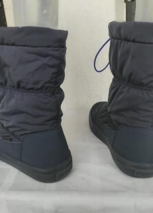 Сапожки  crocs women's lodgepoint pull-on boot р.364 фото