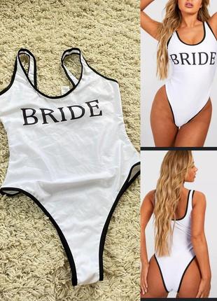 Актуальний стильний білий суцільний купальник,boohoo,p.m-l