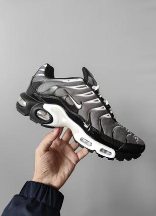 Nike air max tn plus gray gradient 🇻🇳