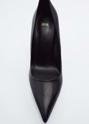 Кожаные туфли zara, р.39