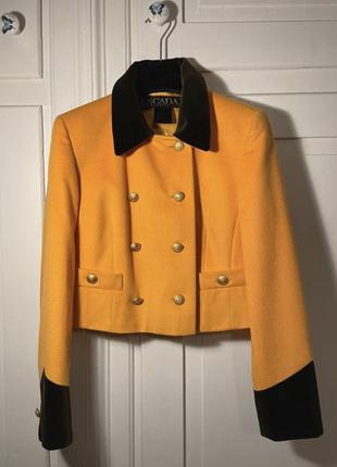 Escada vintage
