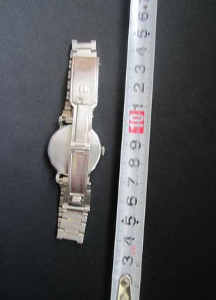 Годинник наручний "зарядар" зі сплаву made in ussr. на ходу No310 фото