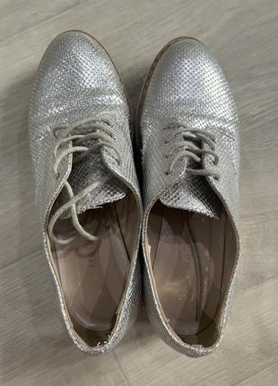 Жіночі блискучі оксфорди san marina