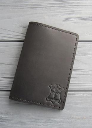 Чоловічий подарунковий набір: шкіряний гаманець + обкладинка на паспорт2 фото