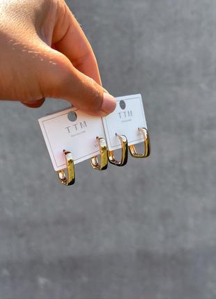 Класичні сережки із медичного золота