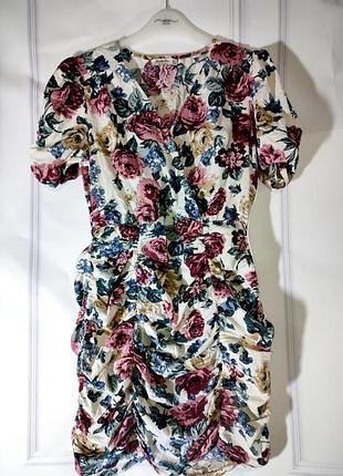 Цікава літня сукня