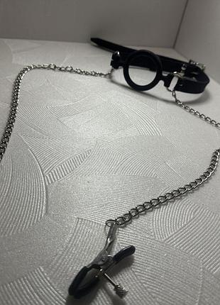 Кляп с зажимами 18+