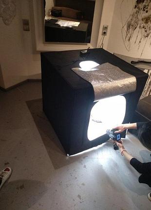 Великий світлодіодний лайткуб (фотобокс) 80x80 см з led-підсвіткою та трьома фонами (білий, чорний, помаранчевий)