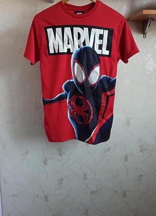 Футболка primark, marvel