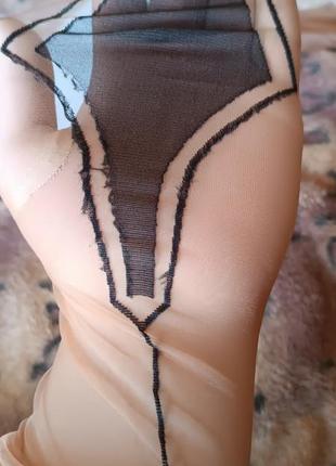 Нейлоновые чулки со швом и пяткой под пояс