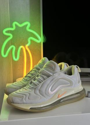 Кросівки nike 720