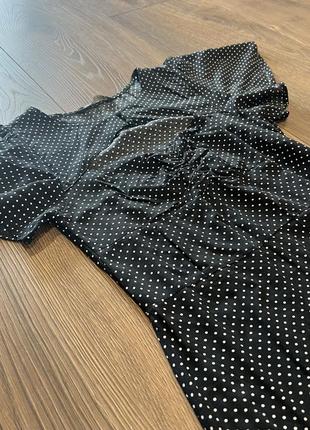 Легкое и стильное платье zara