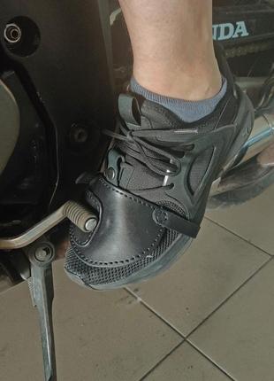 Защитная накладка на обувь для мотоциклиста, накладка для байка6 фото