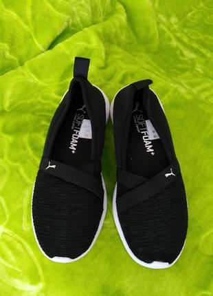 Кроссовки женские бренд puma.