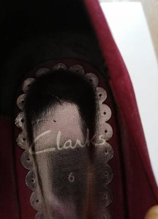 Красивейшие женские туфли clarks6 фото