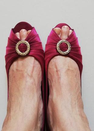 Красивейшие женские туфли clarks5 фото