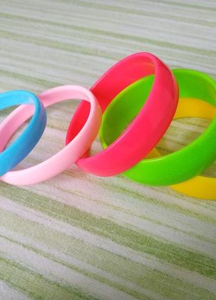 Браслеты пластиковые детские 3-4 года