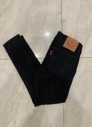 Чорні базові джинси levi’s levi’s 519 hi-ball штани