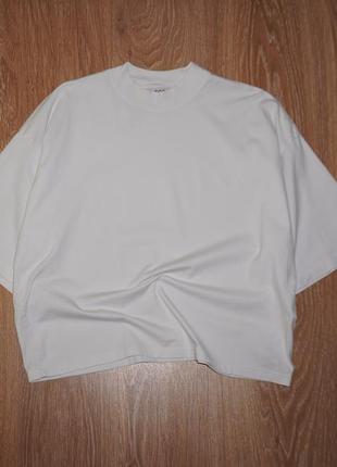 Белоснежная оверсайз футболка cos